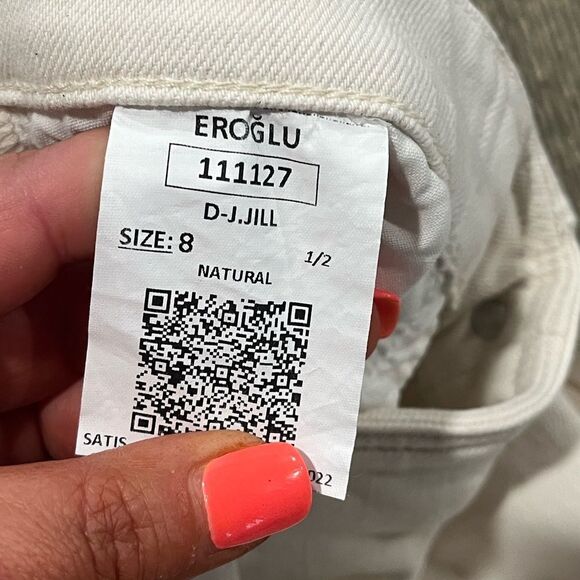 NWOT J.Jill Denim Straight Leg Jeans Mid Rise Fly Zip Button Beige Size 8 - Picture 7 of 10